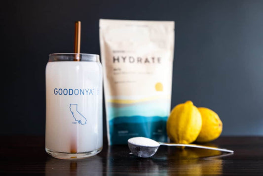 8 WAYS TO HYDRATE AND LOVE DOING IT